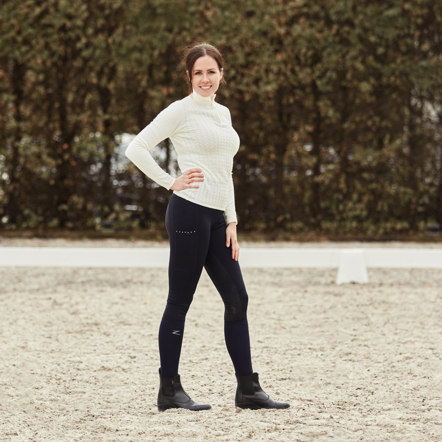 Roselina Full Seat Tights with Crystal Details