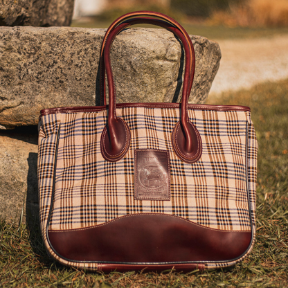 5/A Baker® Taylor Tote