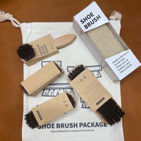 Christian Lowe Deluxe Brush Kit